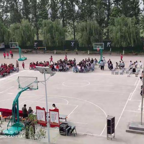 黄冢初中：广播体操队列队形赛，秀出班级好风采！