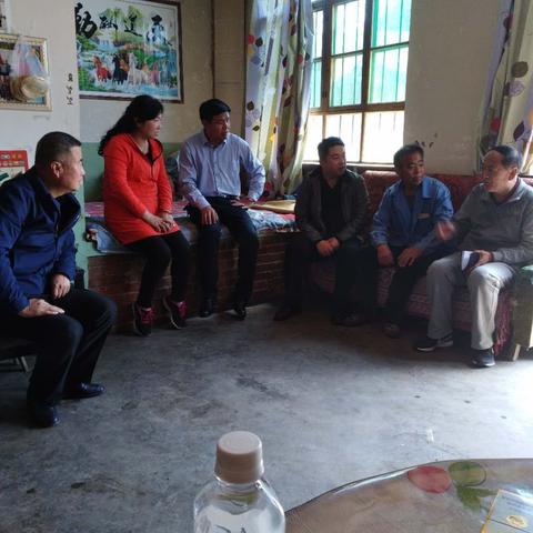 县农机中心“三个专项行动”进行中