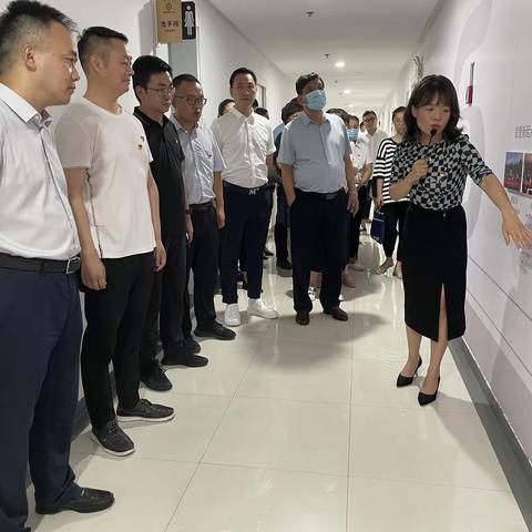 高陵区委组织部莅临西安市新城区长乐路中小企业商会党支部交流座谈