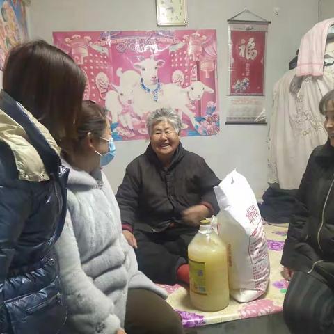 清原县南山城镇大枉沟村妇联"巾帼暖春，与爱同行"执委新春走基层活动