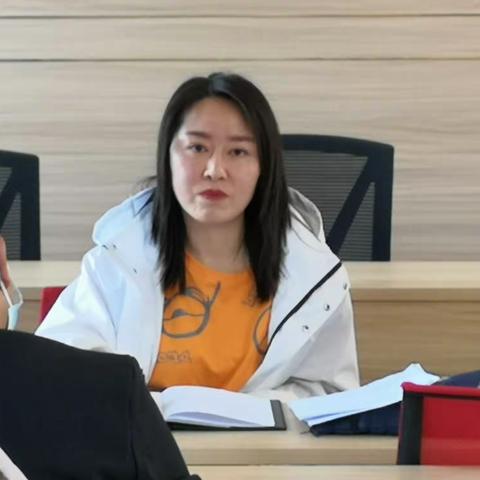 【香阅四季社区】抓党建促基层治理能力提升对照剖析专题报告会