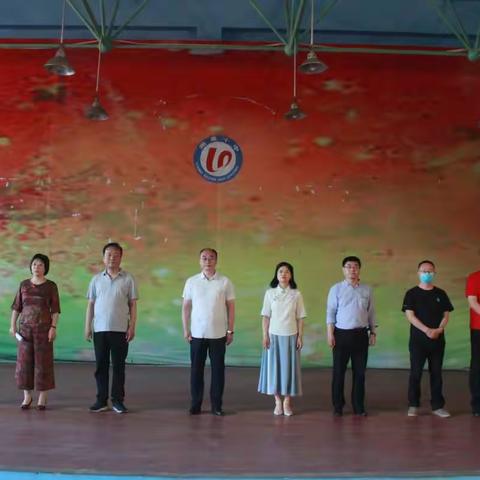 决战中考，圆梦青春！ ——记阳泉十中九年级“坚持—我能行！”集体班会