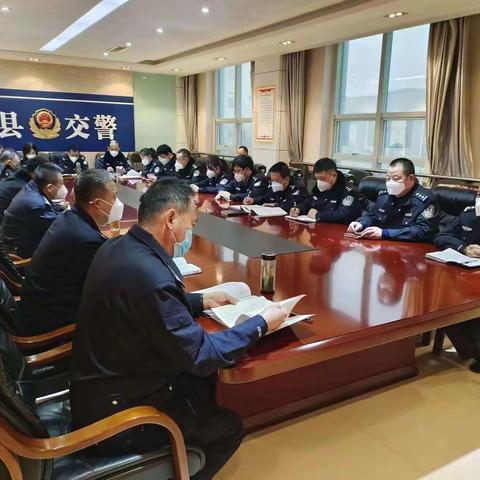 支部书记讲党课--陇县公安局交警大队大队长董平宣讲党的二十大精神