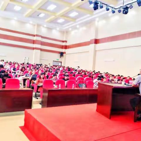 "做一个幸福的优秀教师”—— 内蒙古呼和浩特卓越教师高端研修