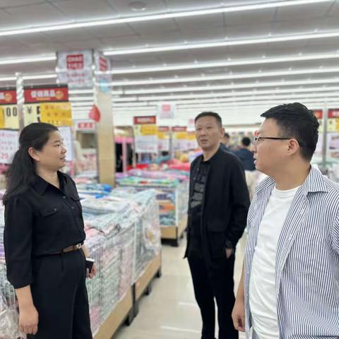 老街街道邀请客商来访