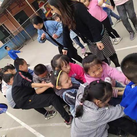 多彩活动，共迎中国节