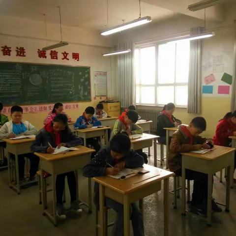 西温庄乡中心校西贾小学英语书法比赛