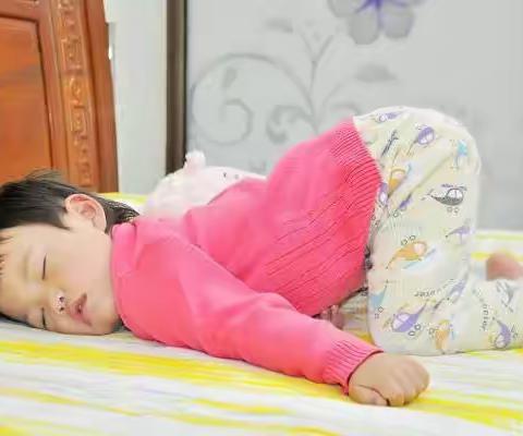 捏脊 揉腹 艾灸来健脾胃（课程24）