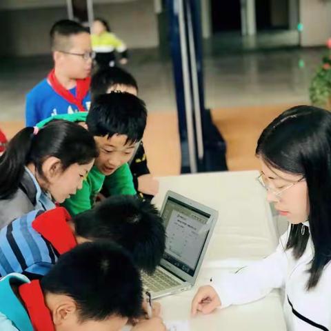 高新区十九小Scratch趣味编程社团招新火热进行中……