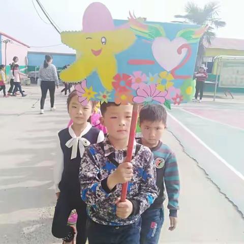 一（2）班的孩子们