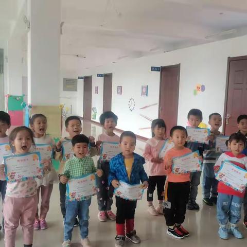 疫情居家，温情陪伴﻿——大桥乡中心幼儿园家庭育儿指导