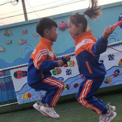 玩转跳绳———新军屯镇阁门口幼儿园大班教育随笔