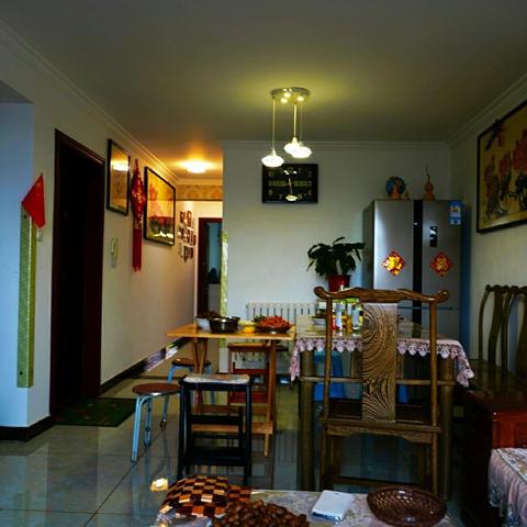 部分知青到粱铁成许秀梅新宅温居贺喜