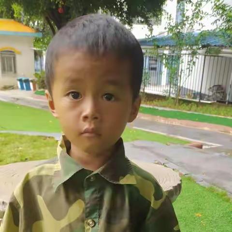 五联幼儿园大二班李海春的电子相册