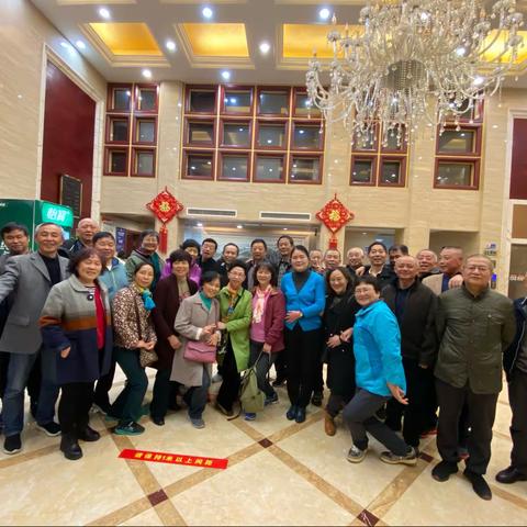 清明返乡祭祖，生成同学三聚