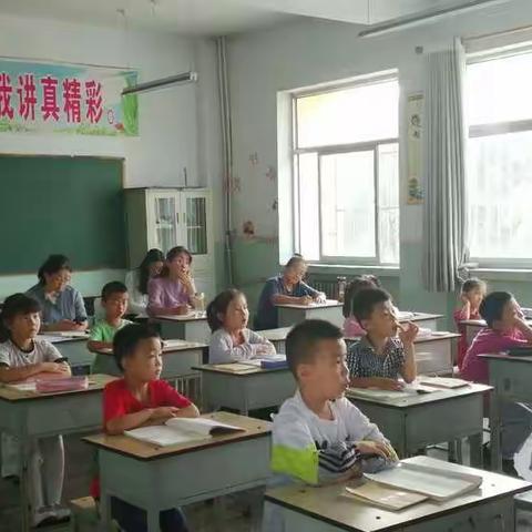 以评促教，以评促学——云厦小学开展评教评学活动