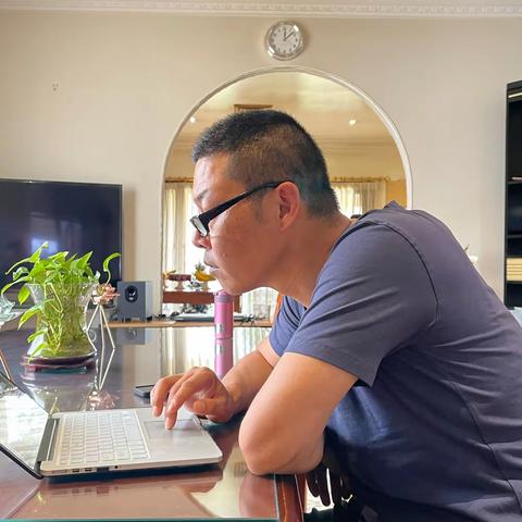 涓涓流水的美篇