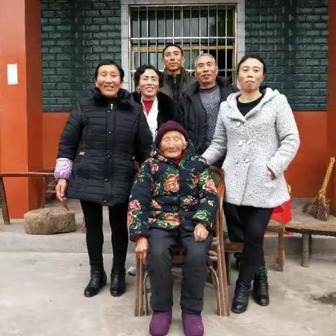 春节大团圆全家福