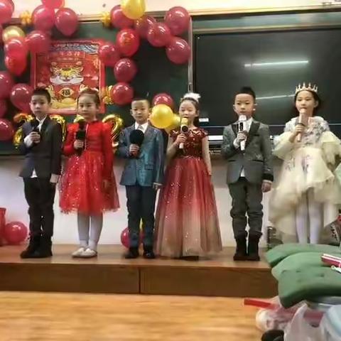 希望  向前   遇见 🧚‍♀️   松江学校二年二班新年联欢会（序曲）