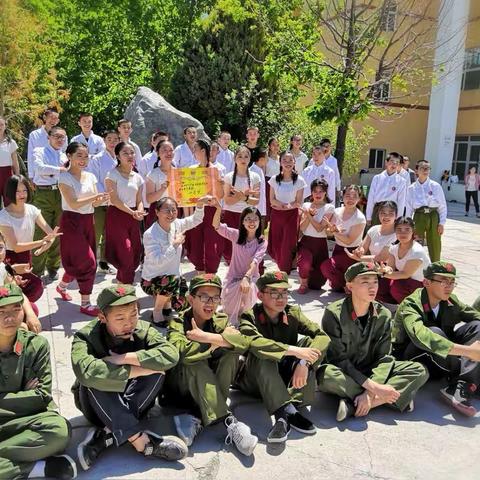 最美青春，不负芳华