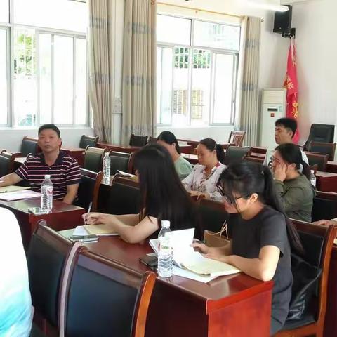 情暖送教，成长共研——农村骨干教师到大恩中学送教活动