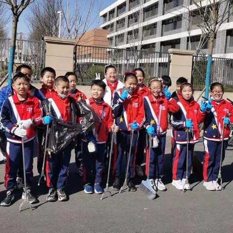 历城区义轩小学四年级二班——“学习雷锋精神  争做新时代好少年”雷锋日活动