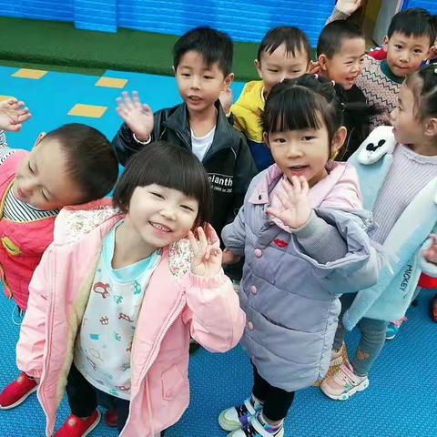 "秋色浓浓，踏歌而行"——金太阳幼儿园大一班快乐出游，寻找秋天的足迹
