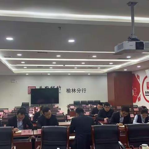 学习先进事迹  榜样引领前行