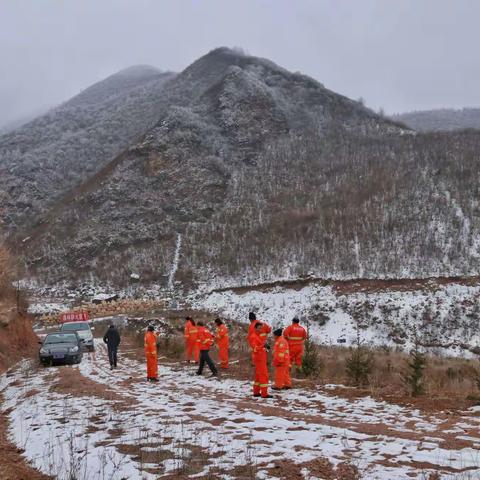 绿水青山，就是金山银山、森林防火，责任重于泰山！