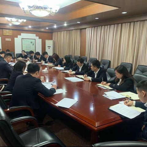 【面对面探讨 心与心碰撞】咸宁分行青年员工写作大讲堂第二讲开讲侧记