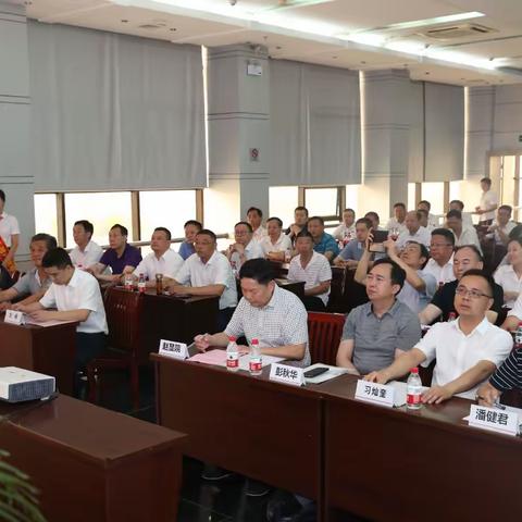咸宁分行拥军优抚合作协议签约暨退役军人拥军优抚卡首发仪式圆满成功