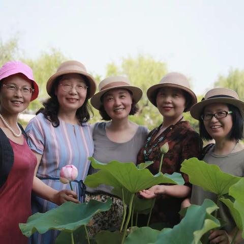 行走在夏日的风景里
