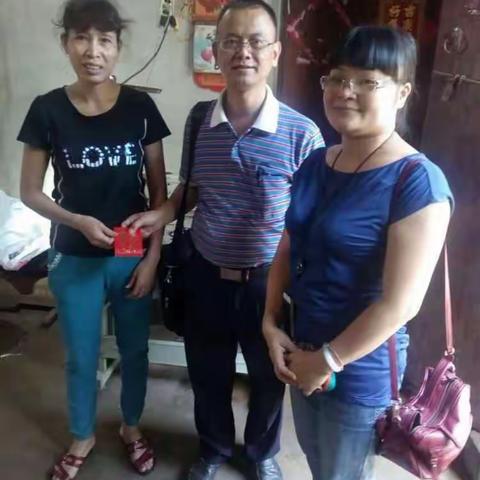 统计局“暖心行动”动真情