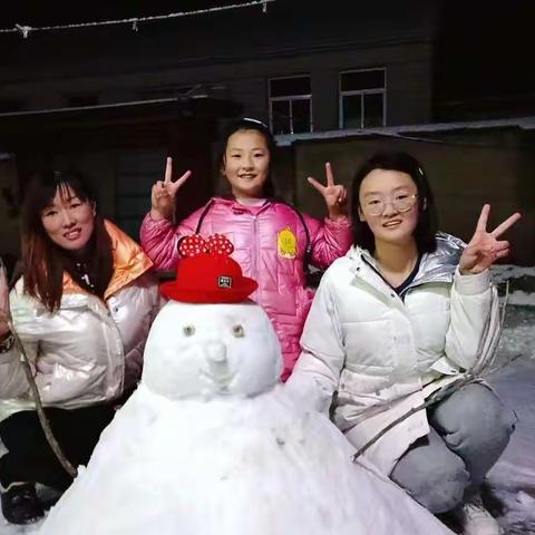 洒河南小学新课标指导下低年级习作初探———留心生活留住美