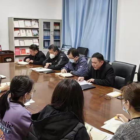 赵佗学校全体党员传达学习党的二十届二中全会精神