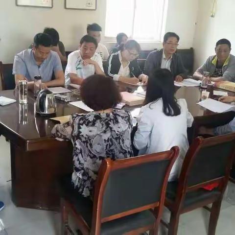 畜牧局党支部率先组织党员干部结对帮扶，落实了包联帮扶责任