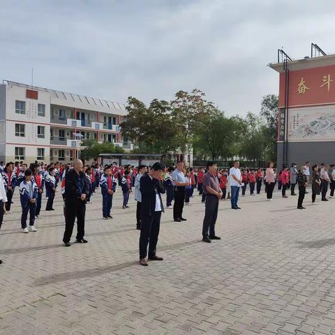 黄渠桥九年制学校开展网络安全宣传周活动