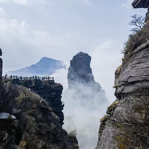 天空之城梵净山