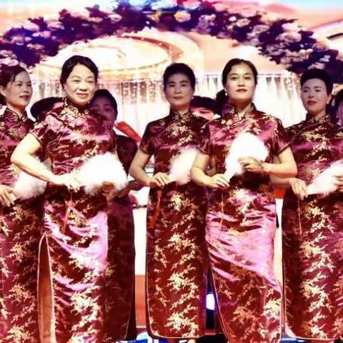 东方之魅，秋之声华丽旗袍队