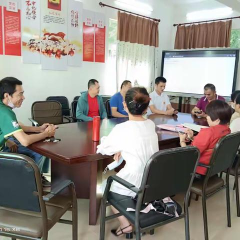 文昌中学后勤支部党日开展学习会活动