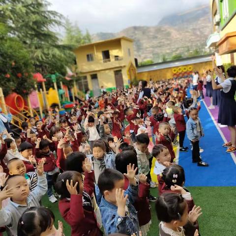 武都区小太阳幼儿园小二班宝贝们的日常