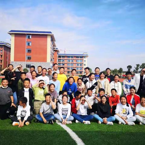 愿你归来，光芒万丈