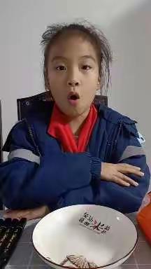 一张纸变彩色毛毛虫
