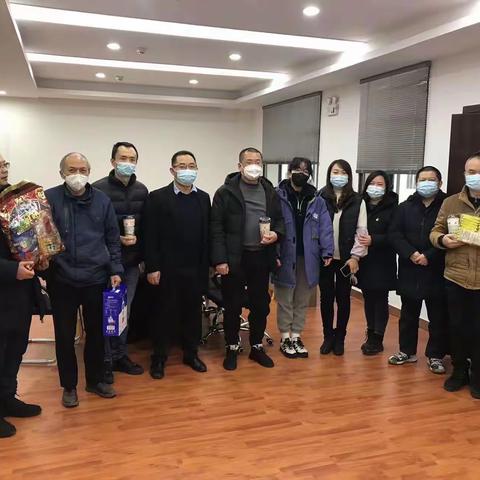 云岩区分公司开展2023年年前营销慰问一线工作人员