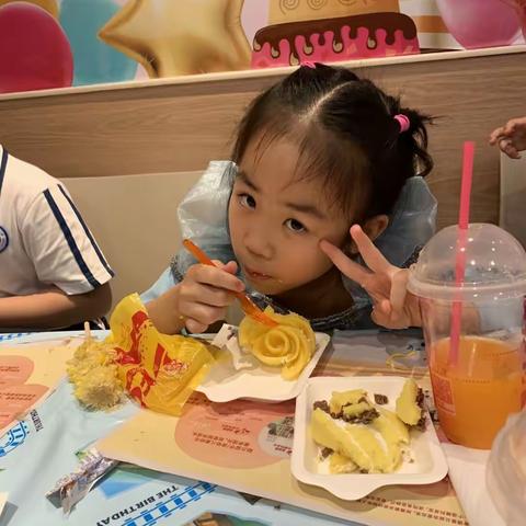 招财姐姐八岁生日啦！