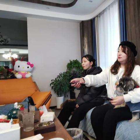 兔年正月初五，有亲戚从远方来，不亦乐乎