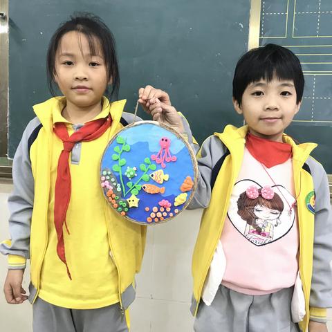 2019年秋季云龙镇中心小学少年宫手工社团成果展示