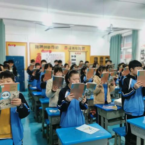 把课堂交给学生 以教促学 教学相长—八（14）班的语文课堂