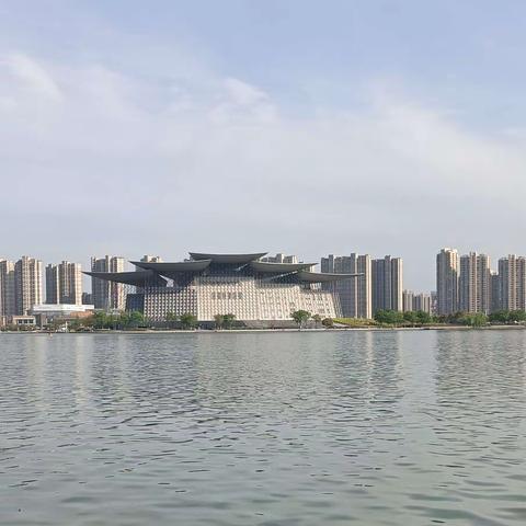 蠡湖边散步一重游高子水居