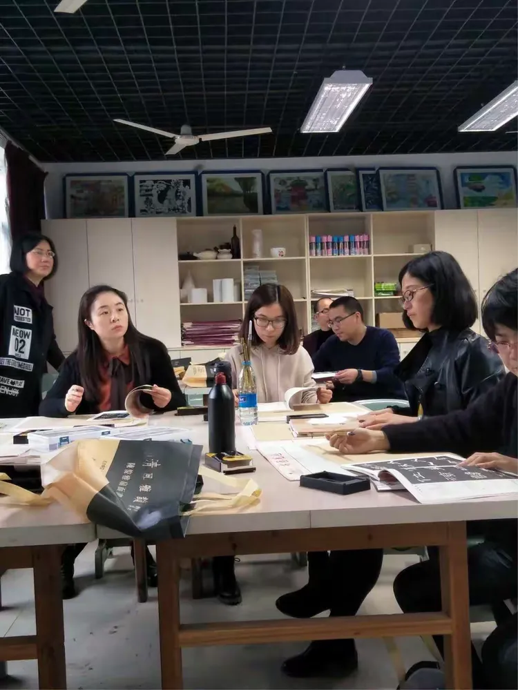 鲍田中学教师书法社团